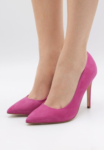 faina Pumps in Pink