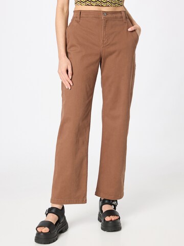 HOLLISTER Regular Trousers in Brown: front