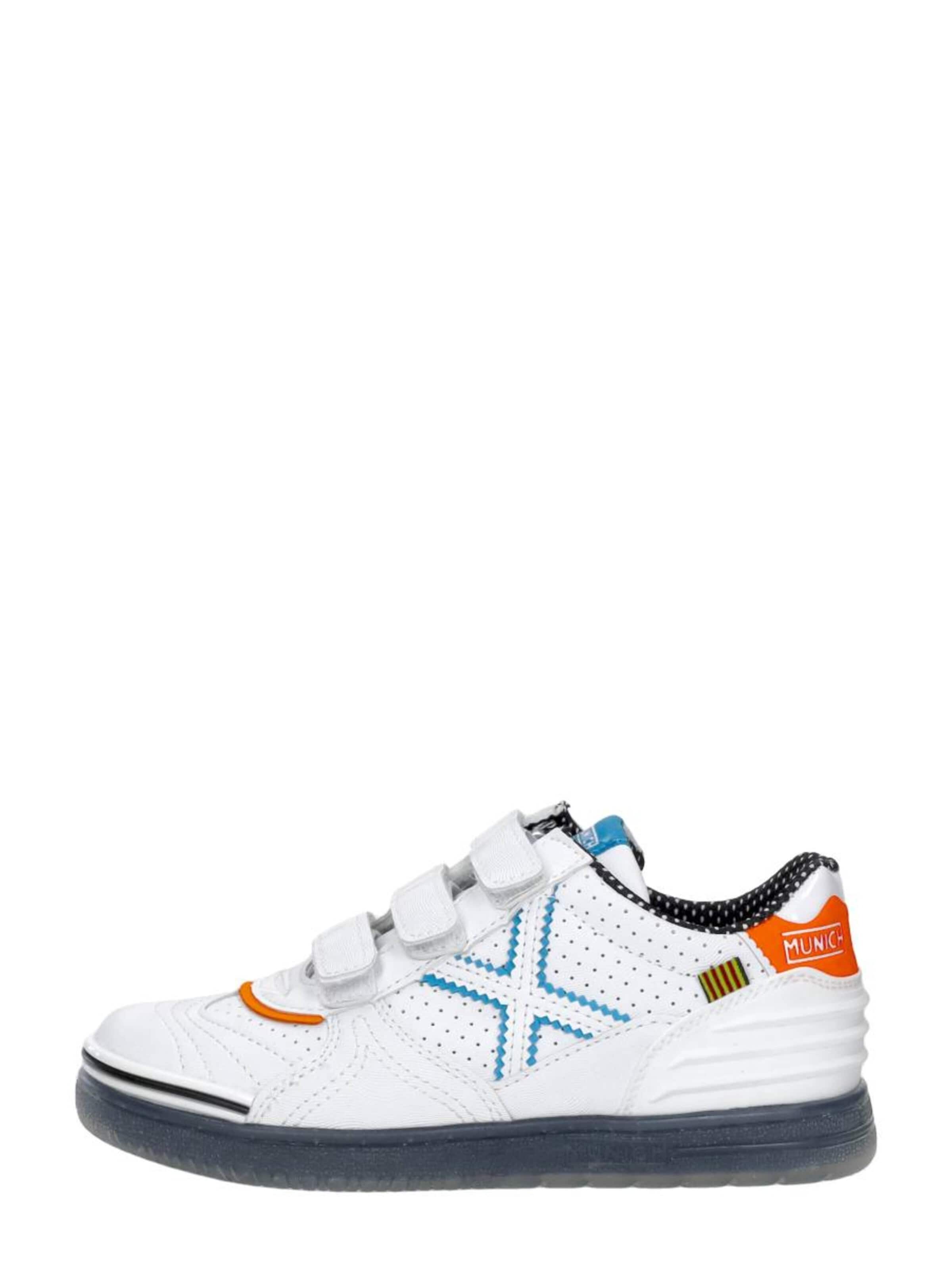 MUNICH Sneakers 'Klittenband Laag' in White: front