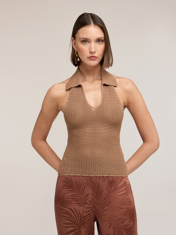 MOTIVI Sweater in Brown