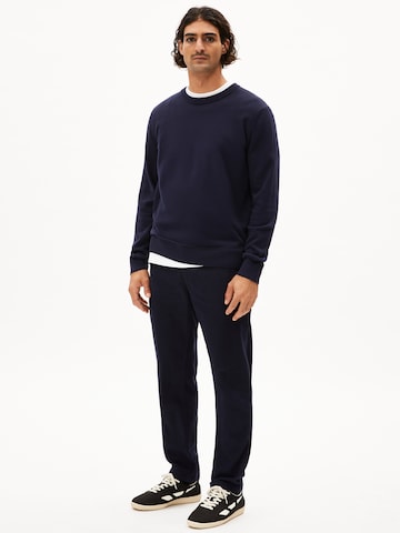 ARMEDANGELS Sweter w kolorze niebieski
