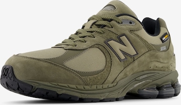 Baskets basses '2002R' new balance en vert : devant