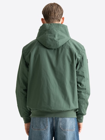 Veste d’hiver 'Dunster' LONSDALE en vert