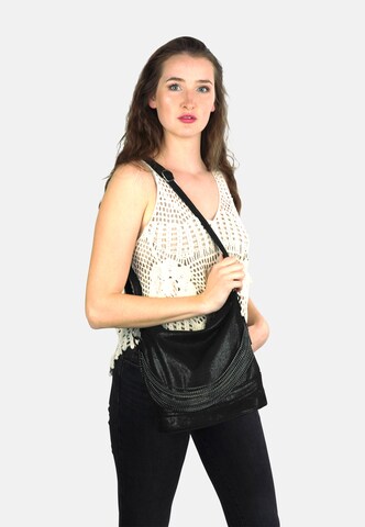 HARPA Shoulder Bag 'Cher' in Black: front