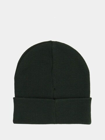 GUESS Beanie in Green