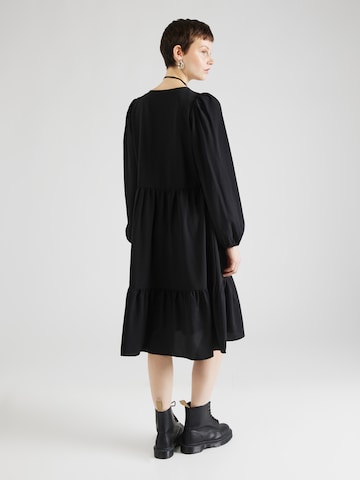 Monki Kleid in Schwarz