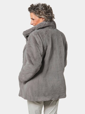 Goldner Winter Coat in Grey