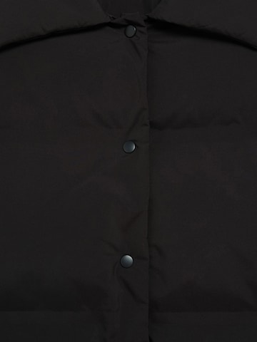 MANGO Prechodná bunda 'Sakura' - Čierna