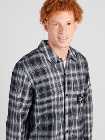 Calvin Klein Jeans - Regular Fit Camisa em preto