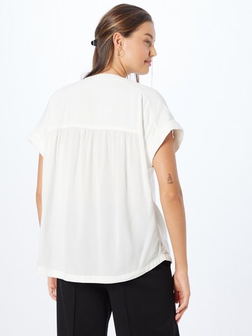 ESPRIT Блуза в бяло
