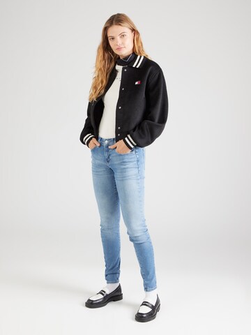 Tommy Jeans Curve - Camiseta en blanco