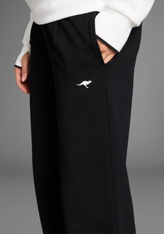 KangaROOS Wide Leg Hose in Schwarz