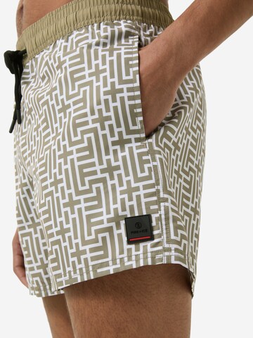 Bogner Fire + Ice Badeshorts 'Nelson' in Grün