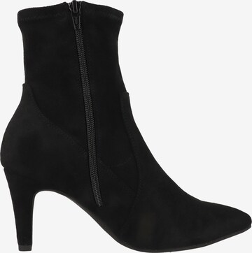 s.Oliver Ankle Boots in Black