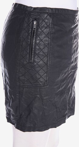CLOCKHOUSE by C&A Skirt in S in Black: front