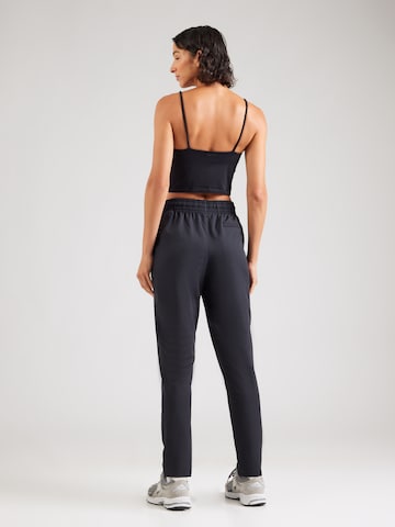 UNDER ARMOUR Конический (Tapered) Спортивные штаны 'Unstoppable' в Черный