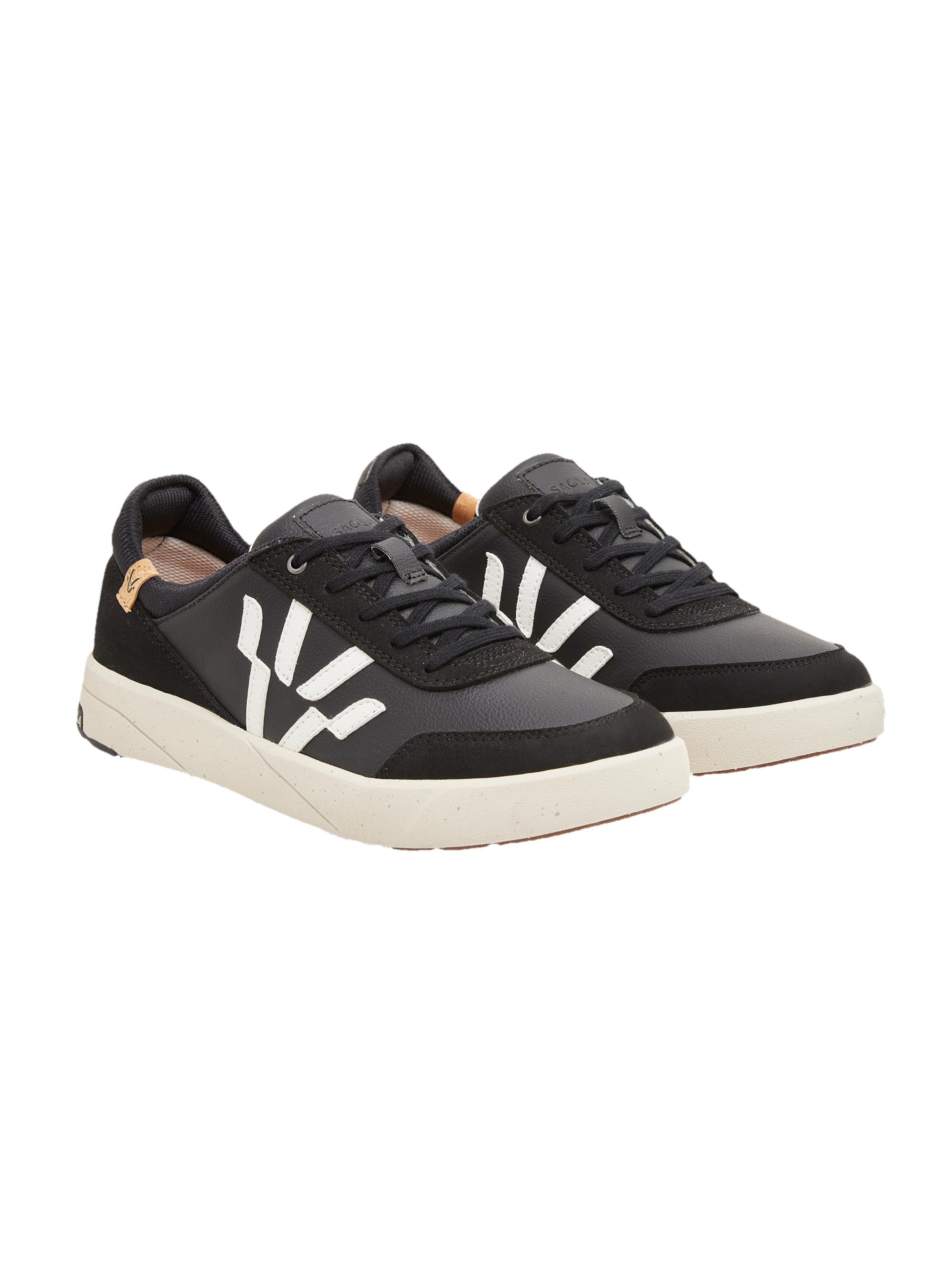 SAOLA Lace-up shoe 'Cali W Black' in Black
