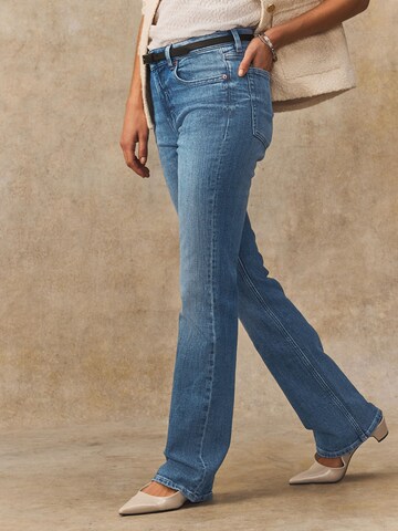 Next Bootcut Jeans in Blau