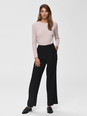 Wide leg Pantaloni con pieghe 'Tinni' di SELECTED FEMME in nero