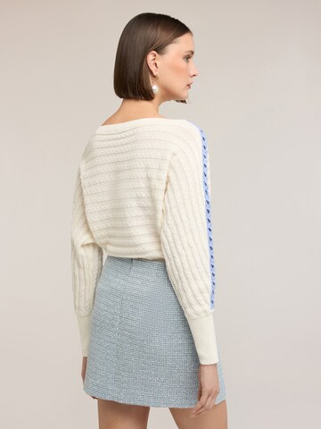 MOTIVI Sweater in White