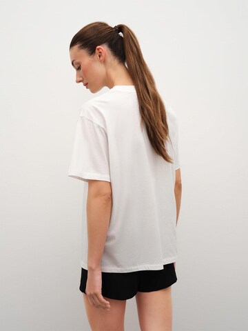 RÆRE by Lorena Rae Shirt 'Stina' in White