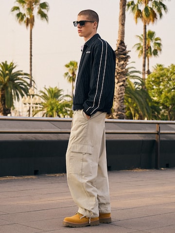 Loosefit Pantaloni cargo di Bershka in marrone
