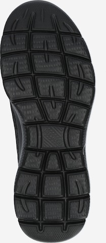 Baskets basses 'SUMMITS - KEY PACE' SKECHERS en noir