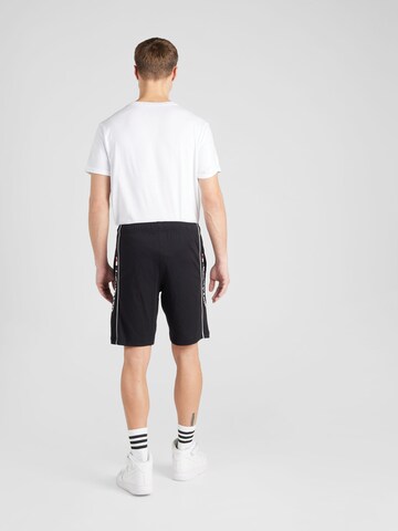 Champion Authentic Athletic Apparel Regular Shorts in Schwarz