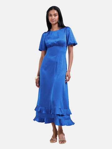 Friends Like These - Vestido de noche en azul: frente
