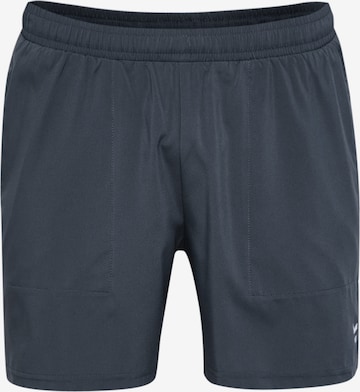 Hummel Sportshorts in Grau: Vorderseite