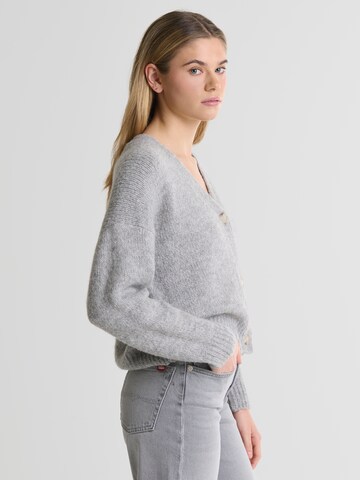 BIG STAR Knit cardigan 'Kardila' in Grey