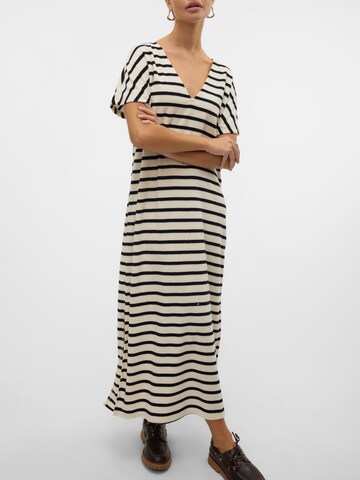 VERO MODA Kleid 'VMEmeli' in Beige