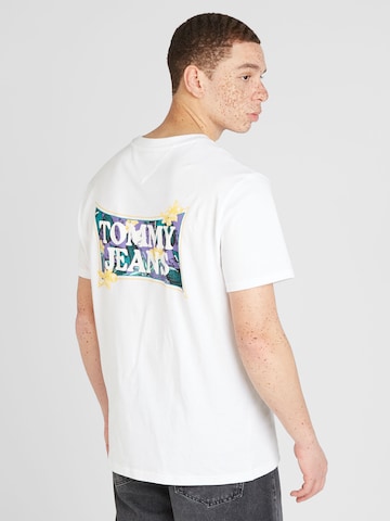 Tommy Jeans T-Shirt 'FLOWER POWER' in Weiß: predná strana
