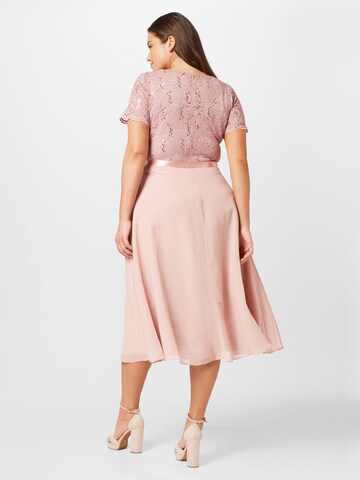 Robe de cocktail SWING Curve en rose