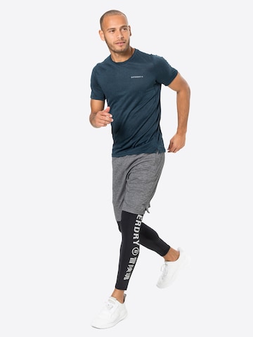 Skinny Pantalon de sport 'Carbon' Superdry en noir