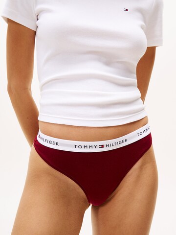 String TOMMY HILFIGER en rouge