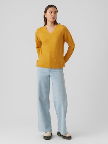 VERO MODA Sweater 'Lefile' in Yellow