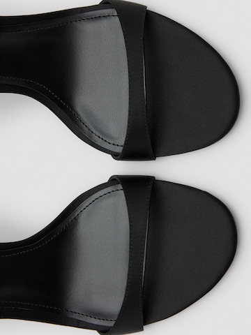 MANGO Riemensandale 'CLARK' in Schwarz