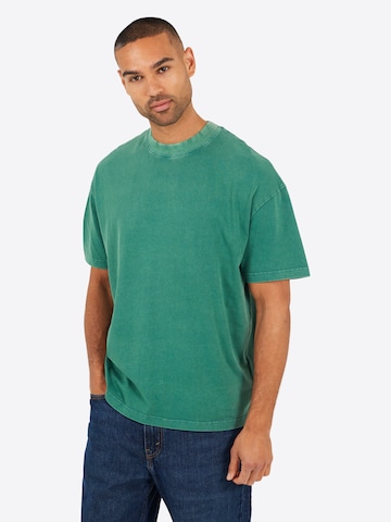 T-Shirt BRAVE SOUL en vert : devant