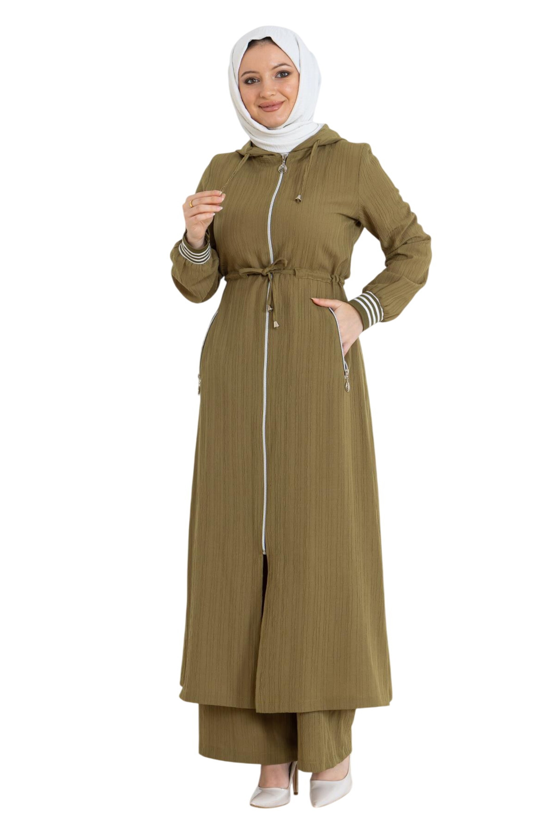 Pantalons de tailleur MODAMIHRAM en vert : devant