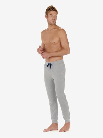 Regular Pantalon de sport 'Sport Lounge' HOM en gris