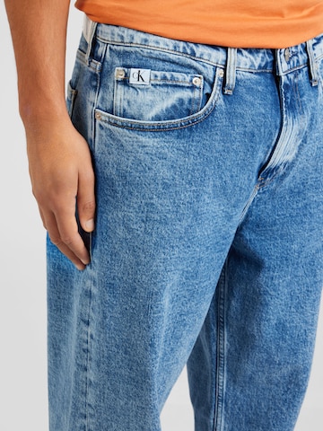 Calvin Klein Jeans Свободный крой Джинсы '90S' в Синий