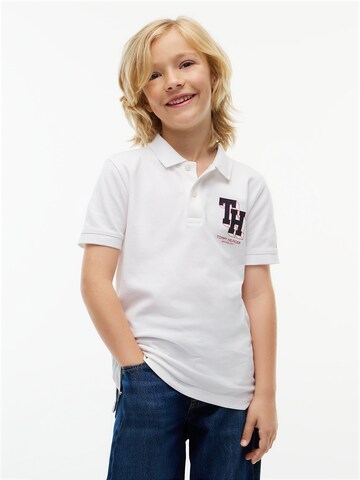 T-Shirt TOMMY HILFIGER en blanc : devant