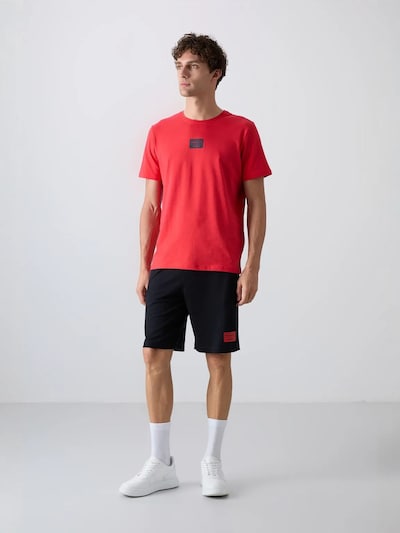 Completo sportivo in L Tommy Life di colore rosso, Visualizzazione prodotti