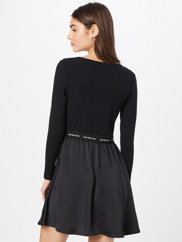 Calvin Klein Jeans - Vestido en negro