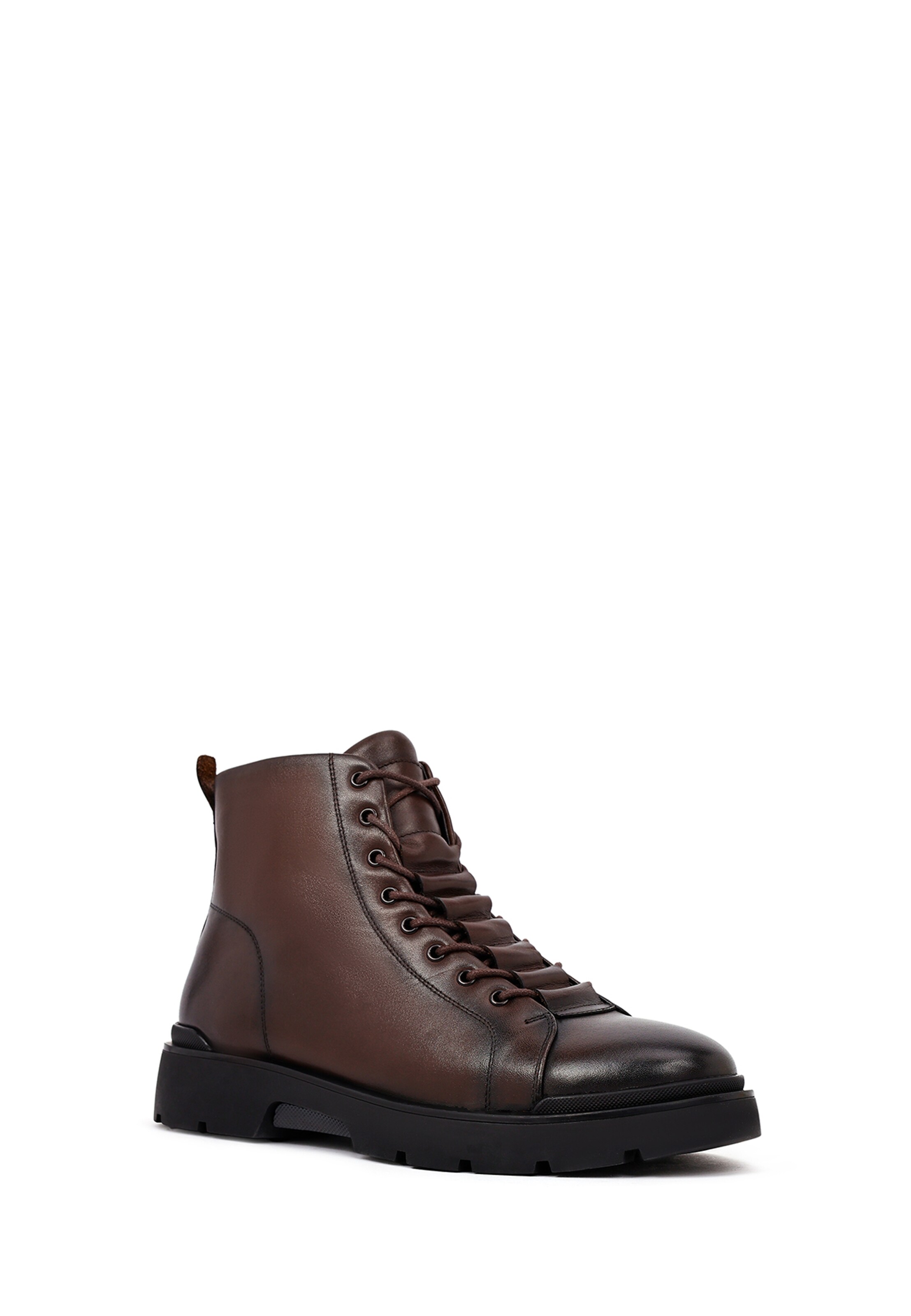 Derimod Lace-up boots in Brown