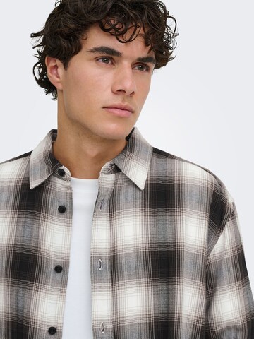 Only & Sons - Ajuste regular Camisa 'ONSKosta' en marrón