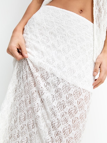 Pull&Bear Skirt in White