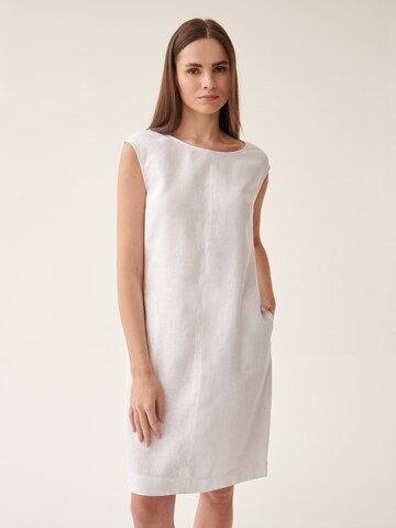 TATUUM - Vestido 'Sonatko' em branco: frente