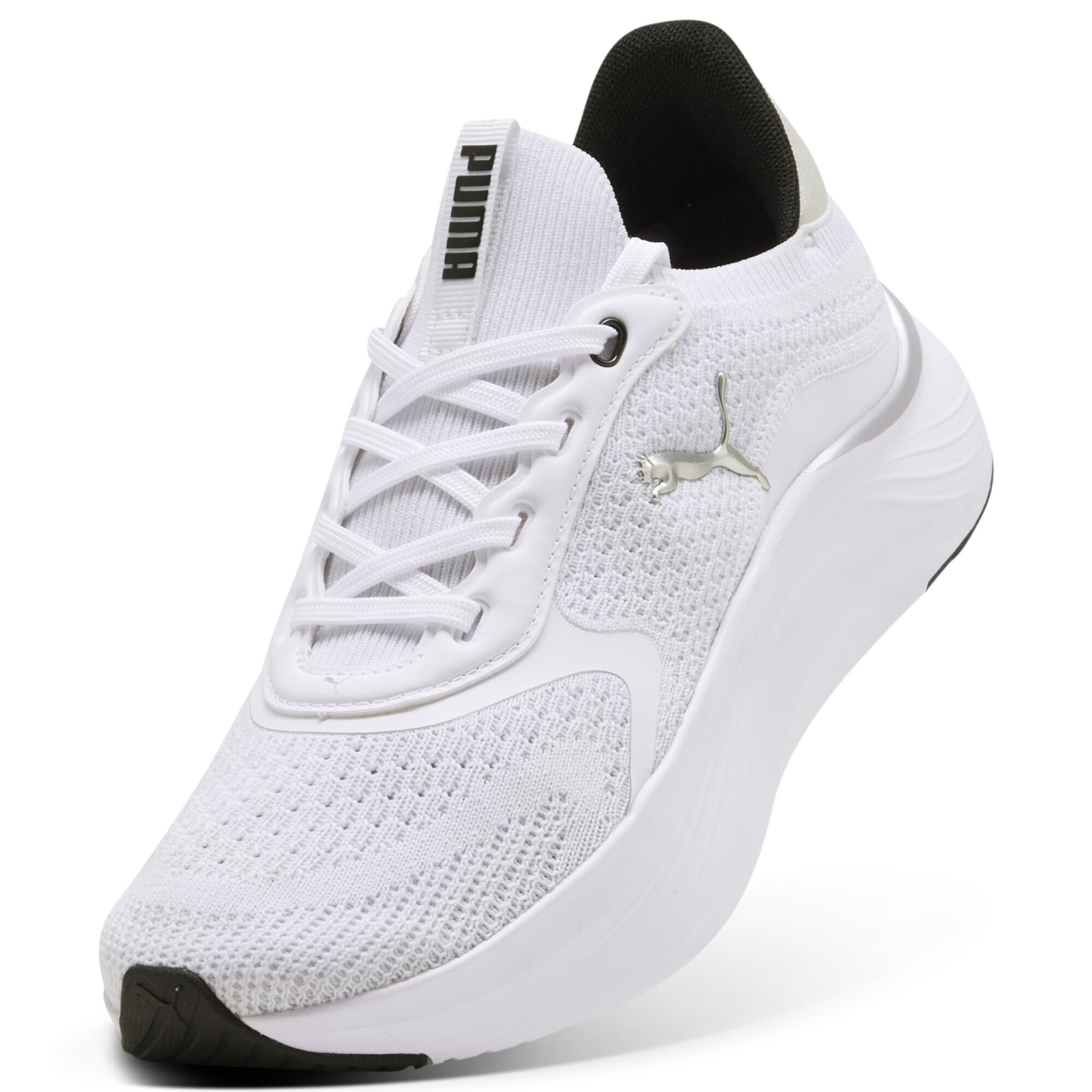 PUMA Sneaker 'Softride Mayve 2' in Weiß